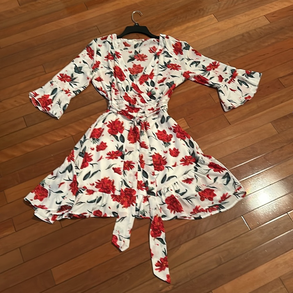 Free Generation Dress - Picture 2 of 8